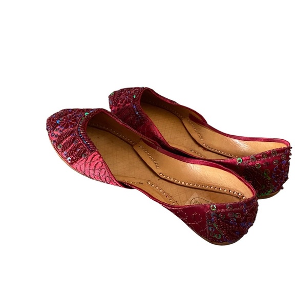 Red Green sequin beaded hand made Khussa flats genie shoes Fall Holiday Festive - Picture 4 of 8